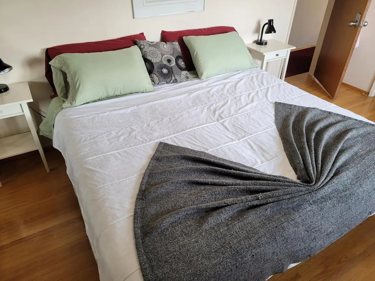 The Dewberry Homestay B&B Edmonton